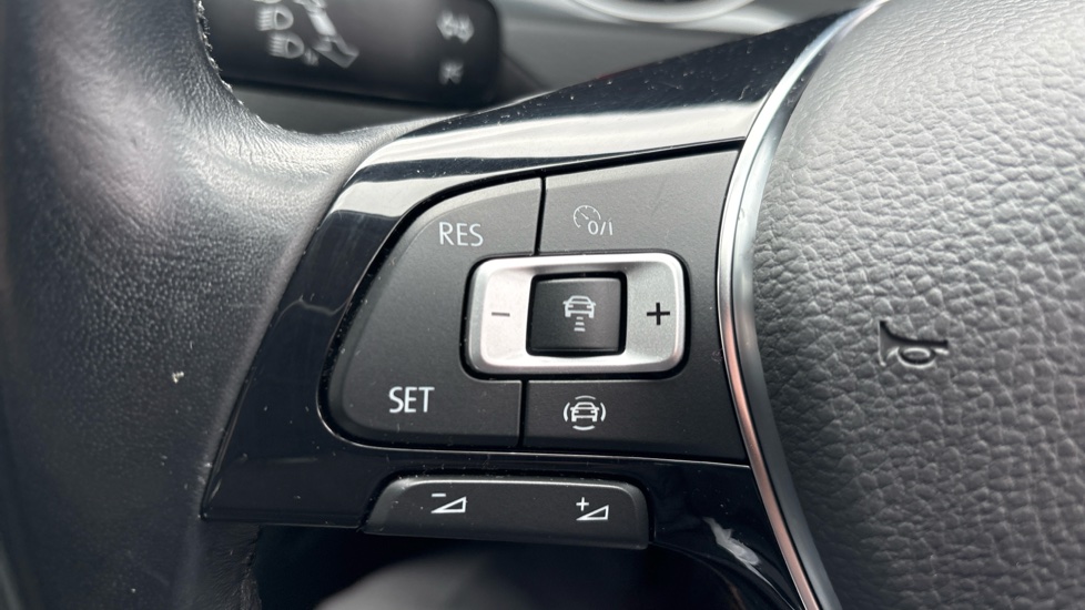 Volkswagen Golf 1.5 TSI EVO Match Edition 5dr Petrol Hatchback - Image 43