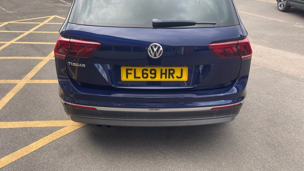 Volkswagen Tiguan 1.5 TSi EVO 150 SEL 5dr DSG Petrol Estate - Image 49