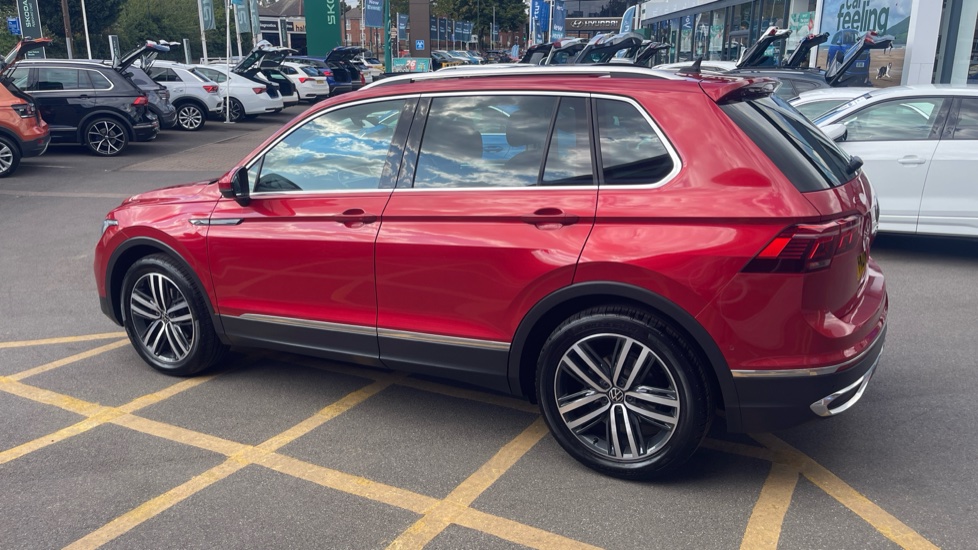 Volkswagen Tiguan 1.5 TSI 150 Elegance 5dr DSG Petrol Estate - Image 26