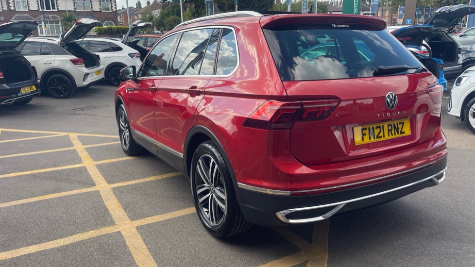 Volkswagen Tiguan 1.5 TSI 150 Elegance 5dr DSG Petrol Estate - Image 27