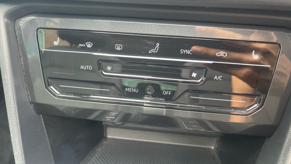 Volkswagen Tiguan 1.5 TSI 150 Elegance 5dr DSG Petrol Estate - Image 36