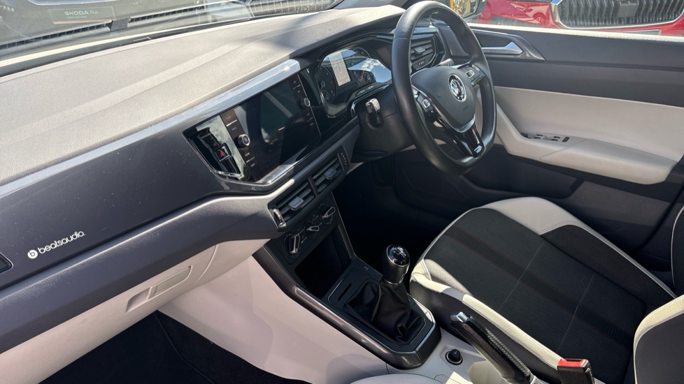 Volkswagen Polo 1.0 TSI 95 Beats 5dr Petrol Hatchback - Image 9
