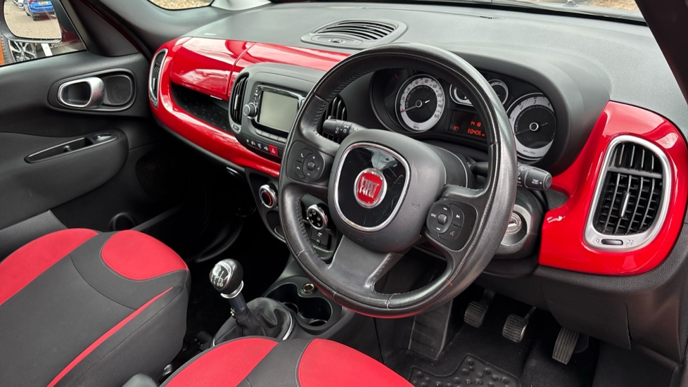 Fiat 500L 1.4 Pop Star 5dr Petrol Hatchback - Image 11