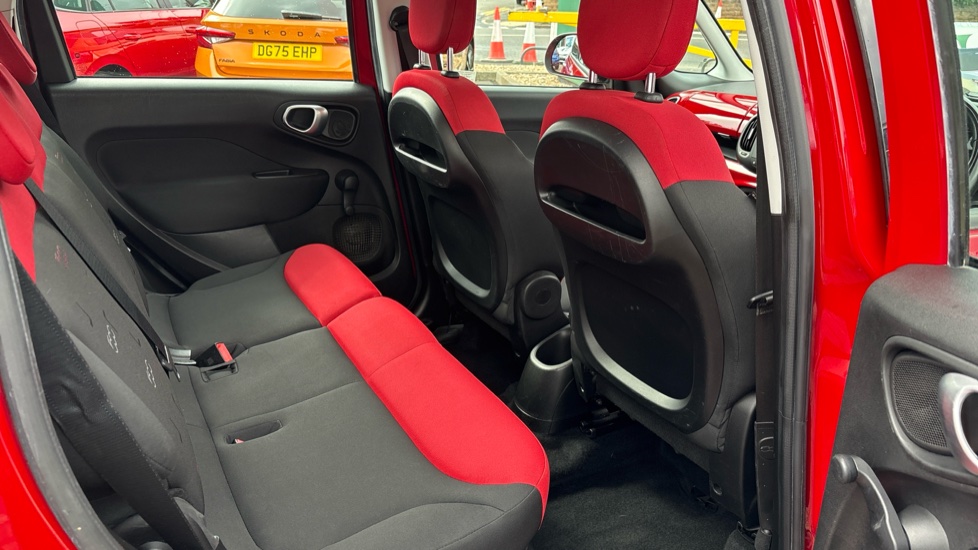 Fiat 500L 1.4 Pop Star 5dr Petrol Hatchback - Image 22
