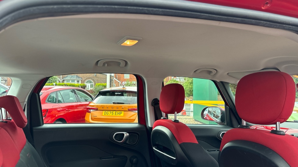 Fiat 500L 1.4 Pop Star 5dr Petrol Hatchback - Image 24