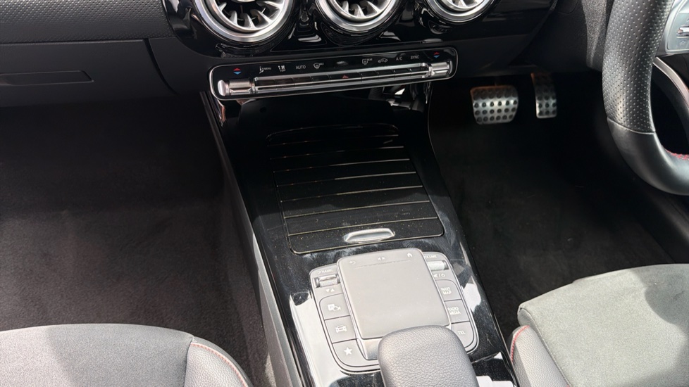 Mercedes-Benz A-Class A180 AMG Line Executive 5dr Auto Petrol Hatchback - Image 40