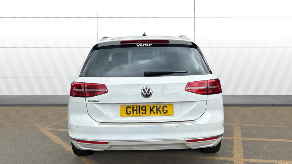 Volkswagen Passat 2.0 TDI GT 5dr DSG [Panoramic Roof] [7 Speed] Diesel Estate - Image 6