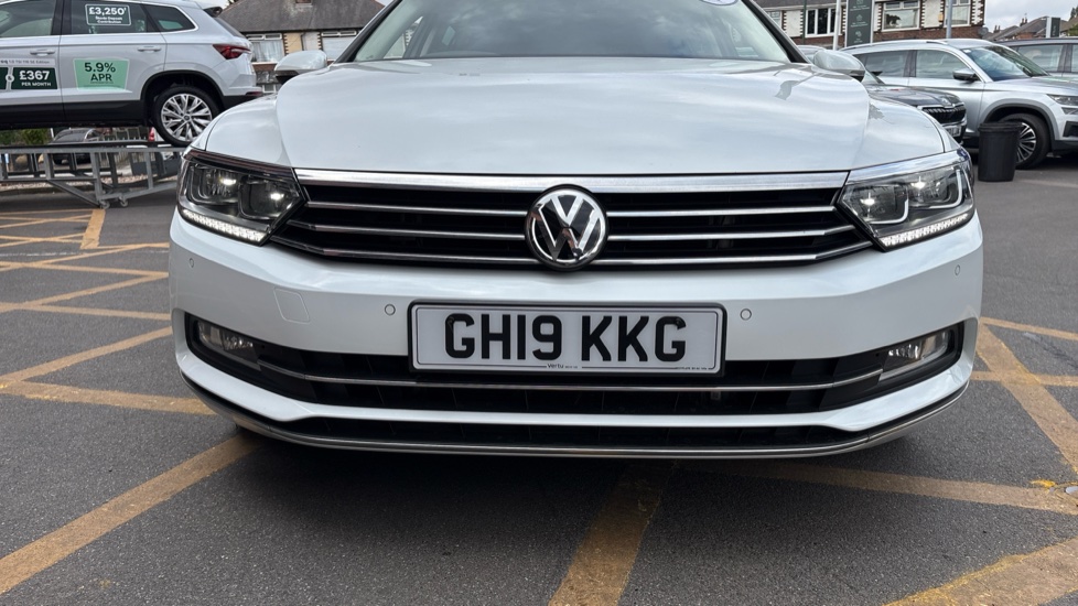 Volkswagen Passat 2.0 TDI GT 5dr DSG [Panoramic Roof] [7 Speed] Diesel Estate - Image 53