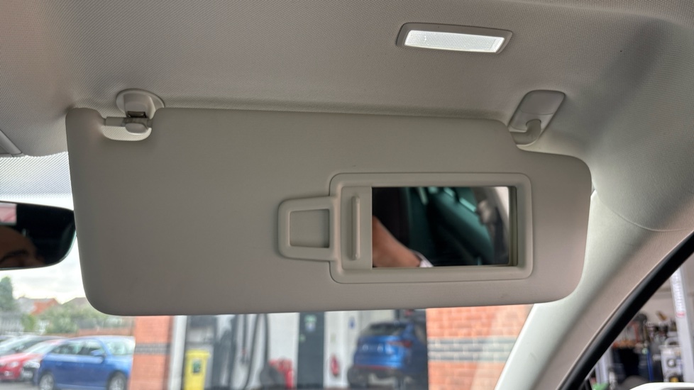 Volkswagen Passat 2.0 TDI GT 5dr DSG [Panoramic Roof] [7 Speed] Diesel Estate - Image 88