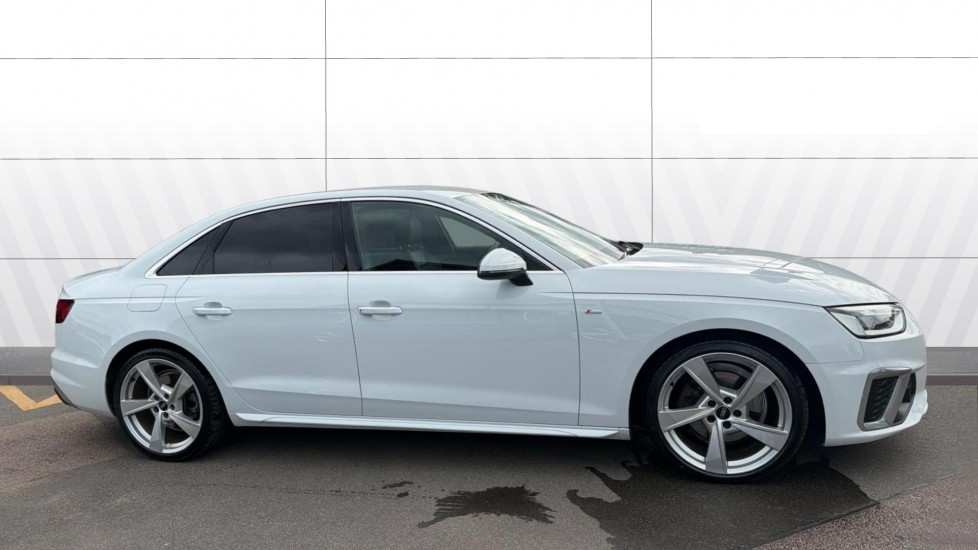 Audi A4 35 TFSI S Line 4dr S Tronic Petrol Saloon - Image 5