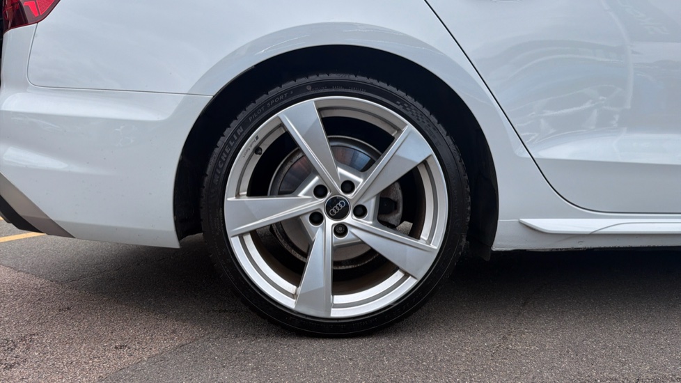 Audi A4 35 TFSI S Line 4dr S Tronic Petrol Saloon - Image 7