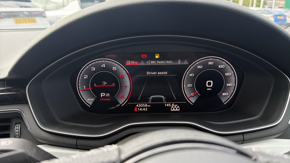 Audi A4 35 TFSI S Line 4dr S Tronic Petrol Saloon - Image 18