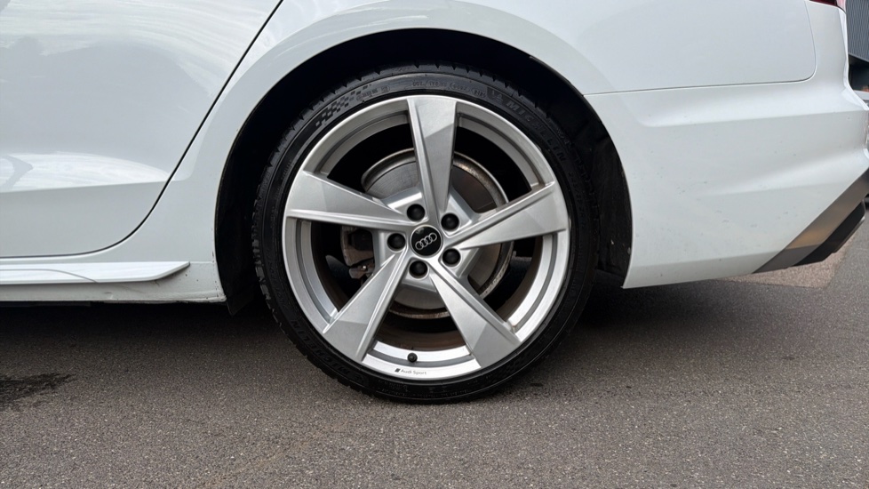 Audi A4 35 TFSI S Line 4dr S Tronic Petrol Saloon - Image 22