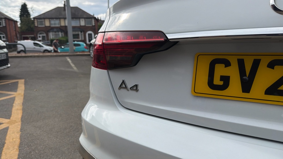 Audi A4 35 TFSI S Line 4dr S Tronic Petrol Saloon - Image 30
