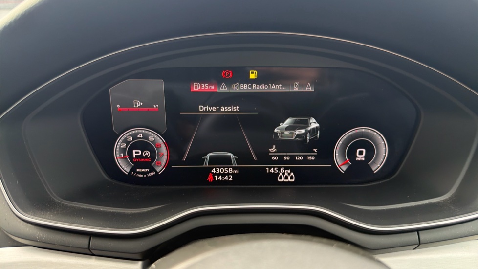 Audi A4 35 TFSI S Line 4dr S Tronic Petrol Saloon - Image 36