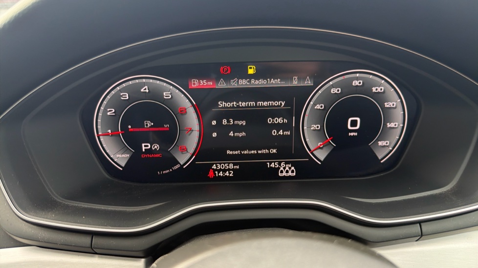 Audi A4 35 TFSI S Line 4dr S Tronic Petrol Saloon - Image 39