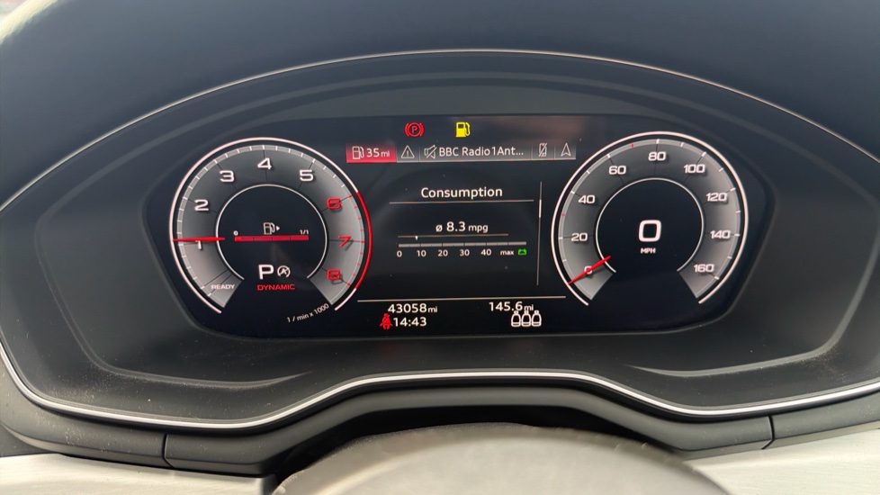 Audi A4 35 TFSI S Line 4dr S Tronic Petrol Saloon - Image 40