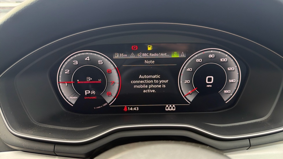 Audi A4 35 TFSI S Line 4dr S Tronic Petrol Saloon - Image 43