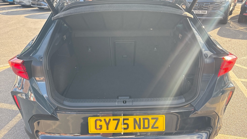 CUPRA Formentor 1.5 eTSI 150 V3 5dr DSG Petrol Estate - Image 4