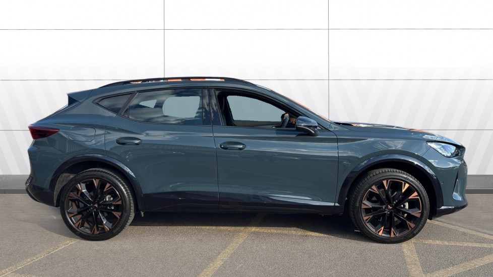 CUPRA Formentor 1.5 eTSI 150 V3 5dr DSG Petrol Estate - Image 5