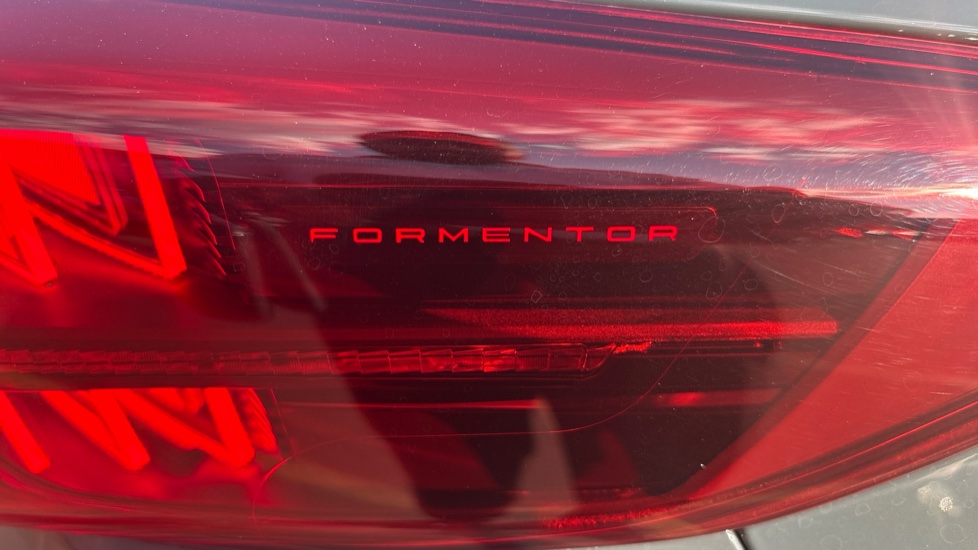 CUPRA Formentor 1.5 eTSI 150 V3 5dr DSG Petrol Estate - Image 29