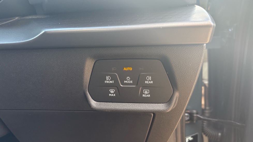 CUPRA Formentor 1.5 eTSI 150 V3 5dr DSG Petrol Estate - Image 60