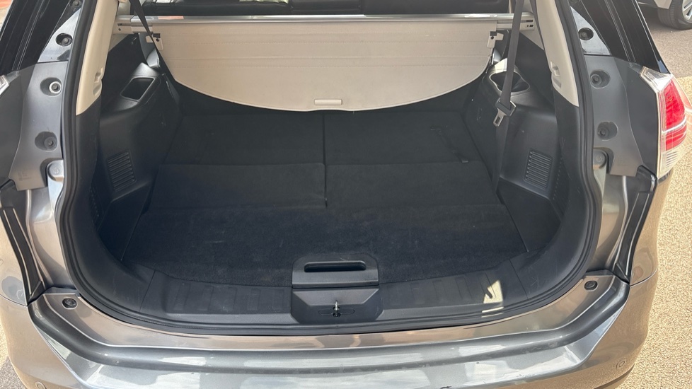 Nissan X-Trail 2.0 dCi Tekna 5dr Xtronic Diesel Station Wagon - Image 4