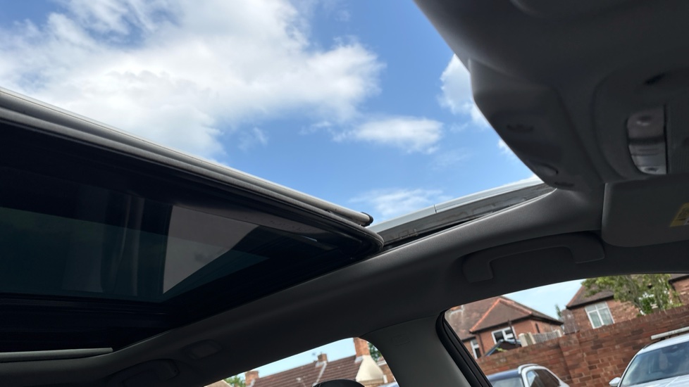 Nissan X-Trail 2.0 dCi Tekna 5dr Xtronic Diesel Station Wagon - Image 22