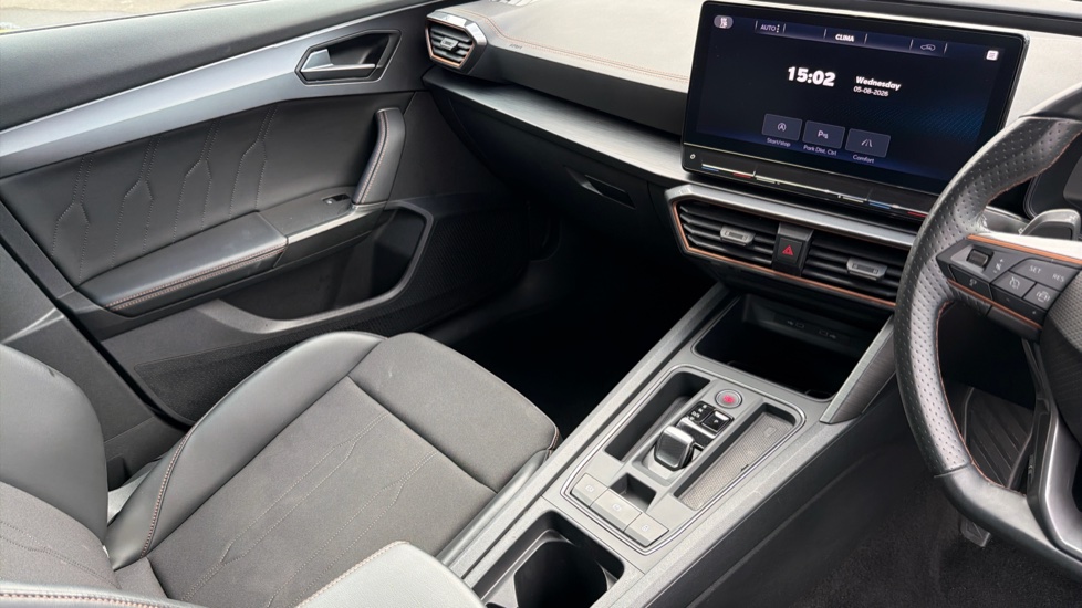 CUPRA Formentor 1.4 eHybrid 204 V1 5dr DSG Estate - Image 14