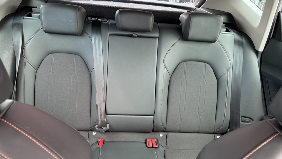 CUPRA Formentor 1.4 eHybrid 204 V1 5dr DSG Estate - Image 15