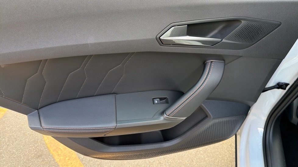 CUPRA Formentor 1.4 eHybrid 204 V1 5dr DSG Estate - Image 32