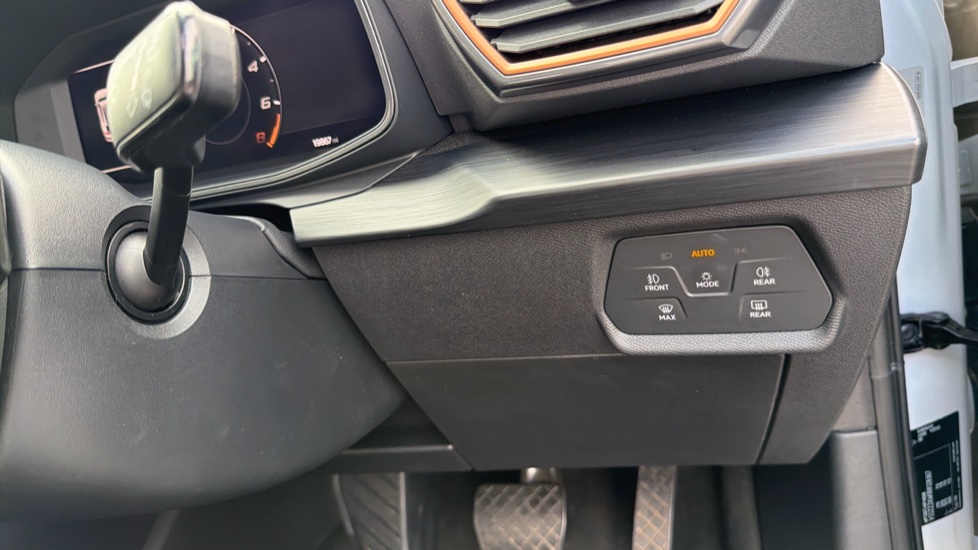CUPRA Formentor 1.4 eHybrid 204 V1 5dr DSG Estate - Image 45