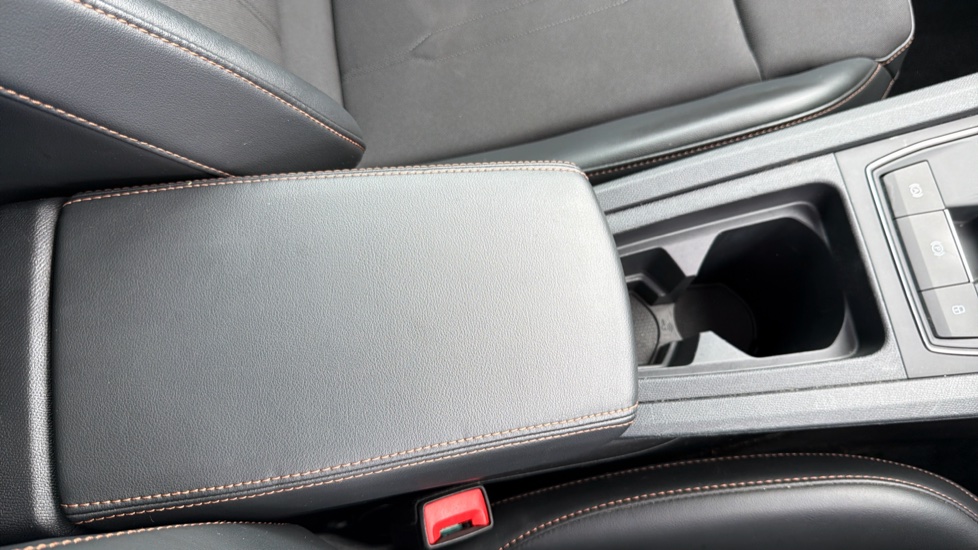 CUPRA Formentor 1.4 eHybrid 204 V1 5dr DSG Estate - Image 49