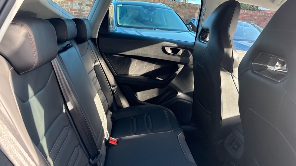 CUPRA Ateca 1.5 EcoTSI V2 5dr DSG Petrol Estate - Image 37