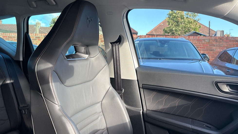 CUPRA Ateca 1.5 EcoTSI V2 5dr DSG Petrol Estate - Image 51