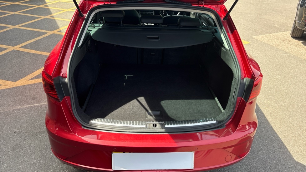 SEAT Leon 2.0 TSI 190 Xcellence Lux [EZ] 5dr DSG Petrol Estate - Image 4