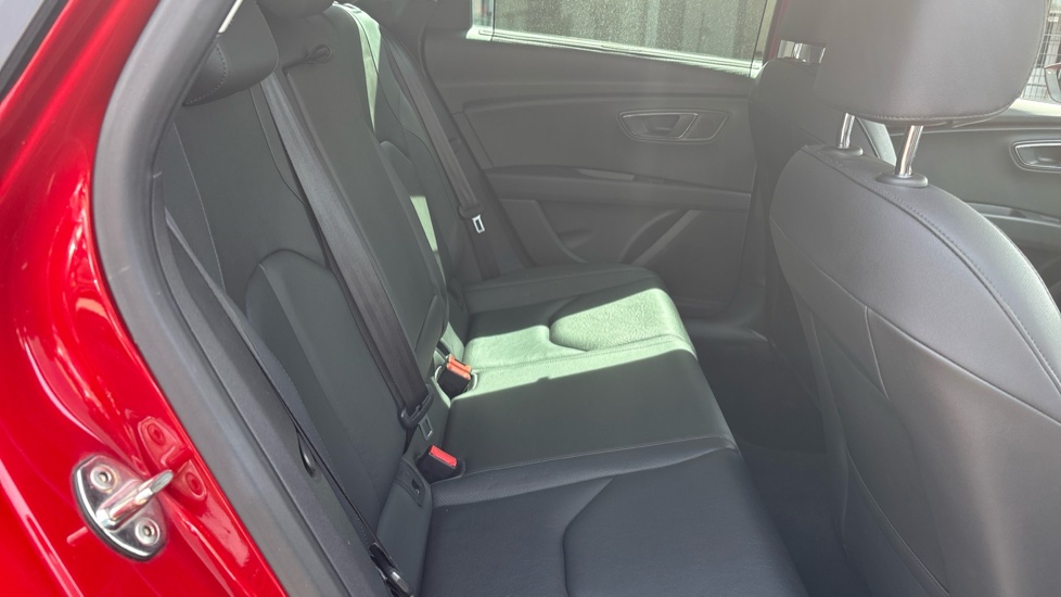SEAT Leon 2.0 TSI 190 Xcellence Lux [EZ] 5dr DSG Petrol Estate - Image 16