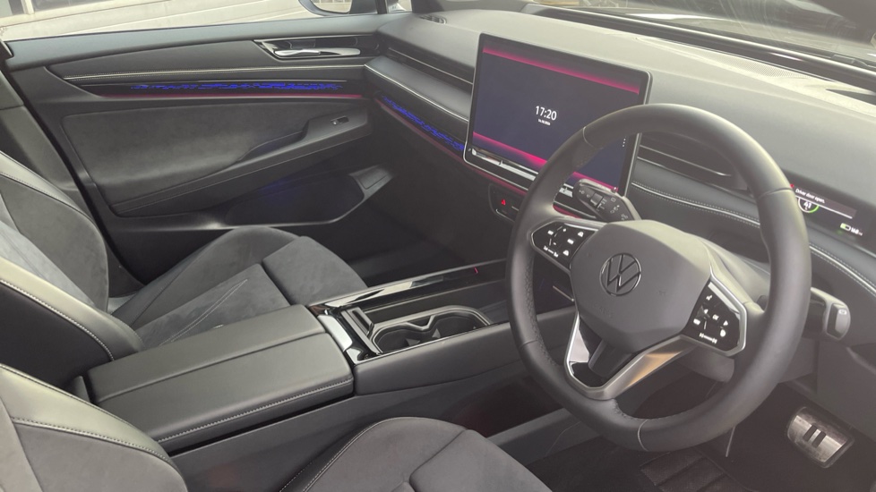 Volkswagen ID.7 210kW Match Pro S Plus 86kWh 5dr Auto Electric Estate - Image 11