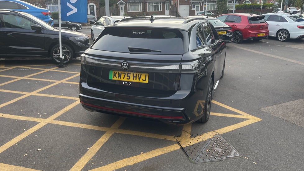 Volkswagen ID.7 210kW Match Pro S Plus 86kWh 5dr Auto Electric Estate - Image 40