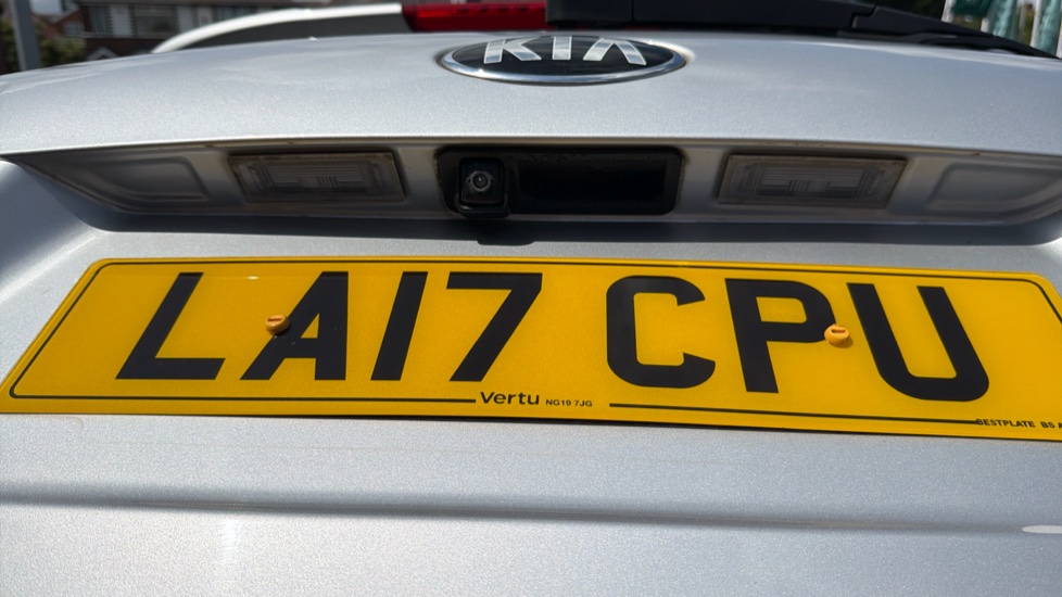 Kia Sorento 2.2 CRDi KX-3 5dr Diesel Station Wagon - Image 56