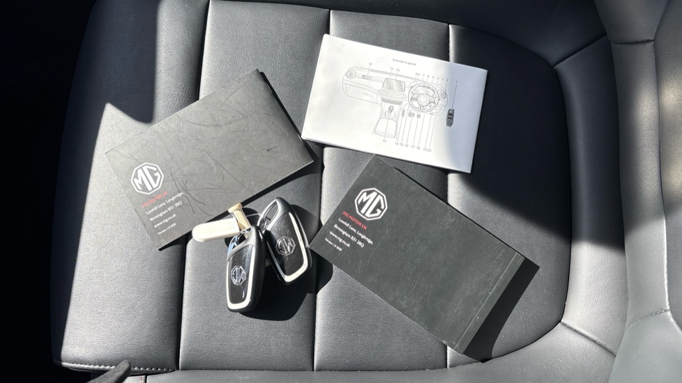 MG HS 1.5 T-GDI SE 5dr DCT Petrol Hatchback - Image 19