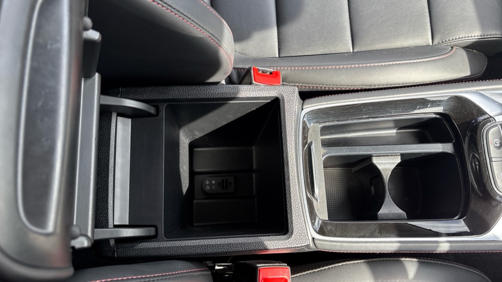 MG HS 1.5 T-GDI SE 5dr DCT Petrol Hatchback - Image 50