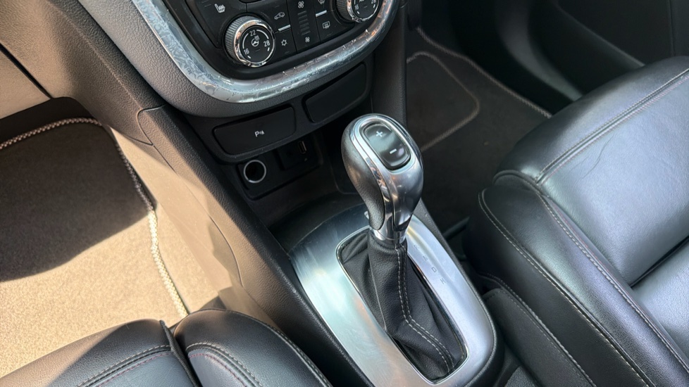 Vauxhall Mokka 1.4T SE 5dr Auto Petrol Hatchback - Image 13