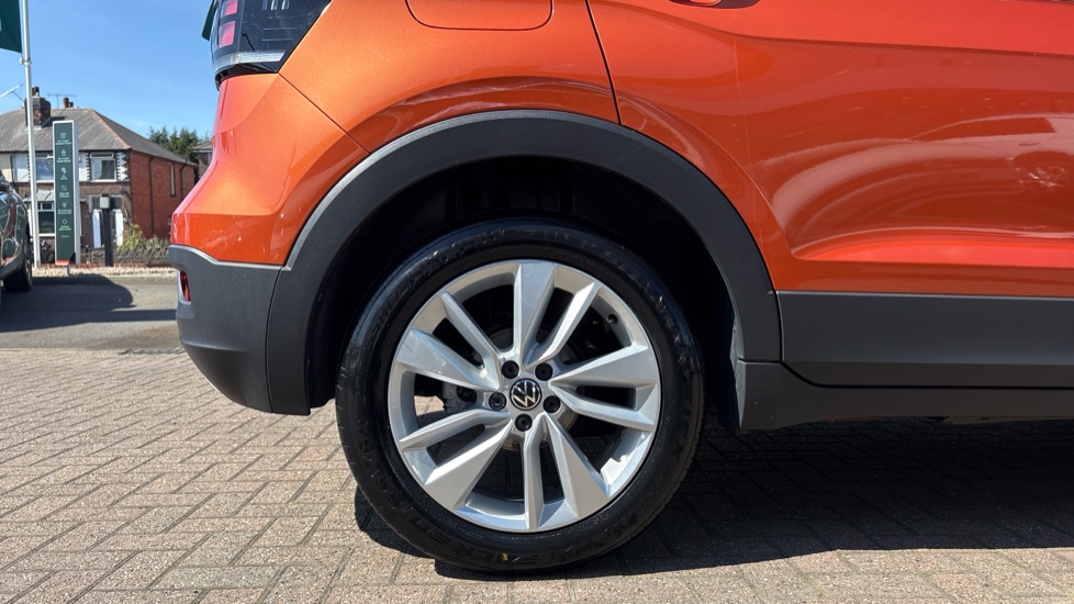 Volkswagen T-Cross 1.0 TSI 110 SE 5dr DSG Petrol Estate - Image 7