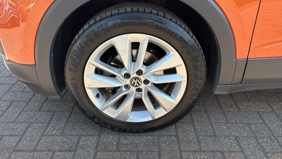 Volkswagen T-Cross 1.0 TSI 110 SE 5dr DSG Petrol Estate - Image 34