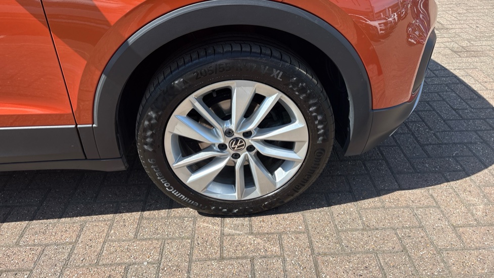 Volkswagen T-Cross 1.0 TSI 110 SE 5dr DSG Petrol Estate - Image 37
