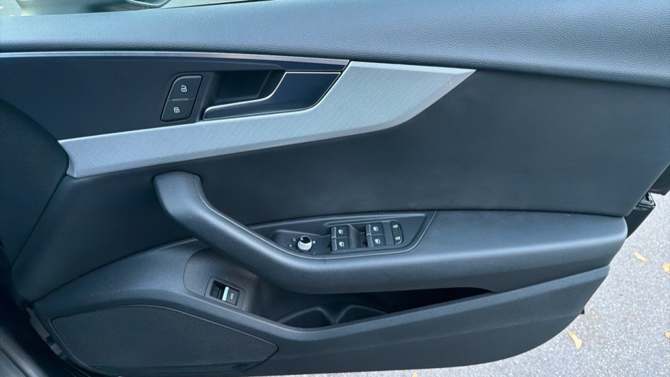 Audi A5 35 TFSI Sport 5dr S Tronic Petrol Hatchback - Image 49