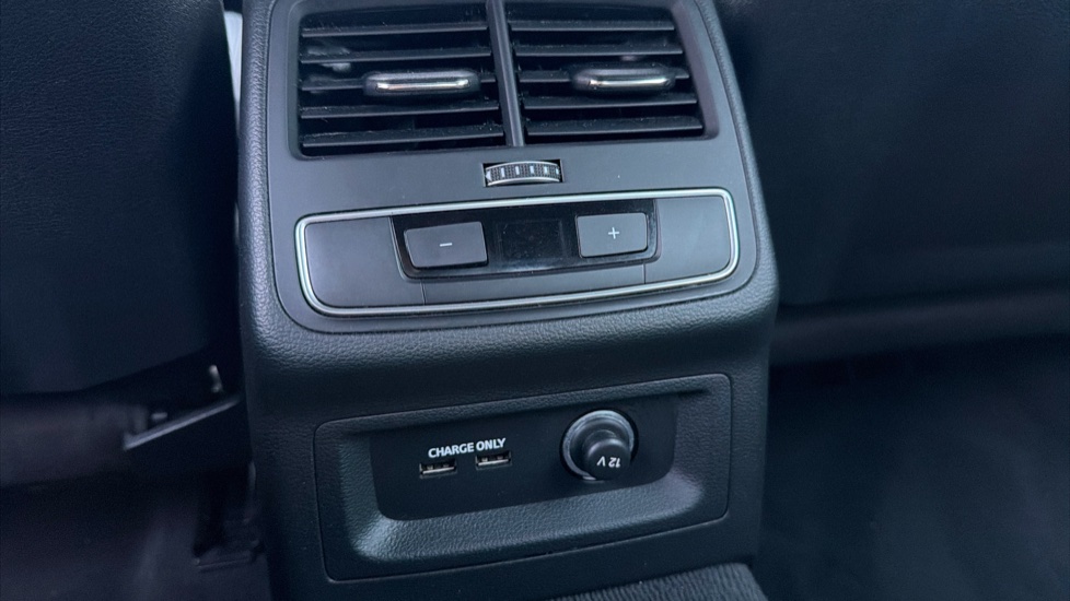 Audi A5 35 TFSI Sport 5dr S Tronic Petrol Hatchback - Image 56