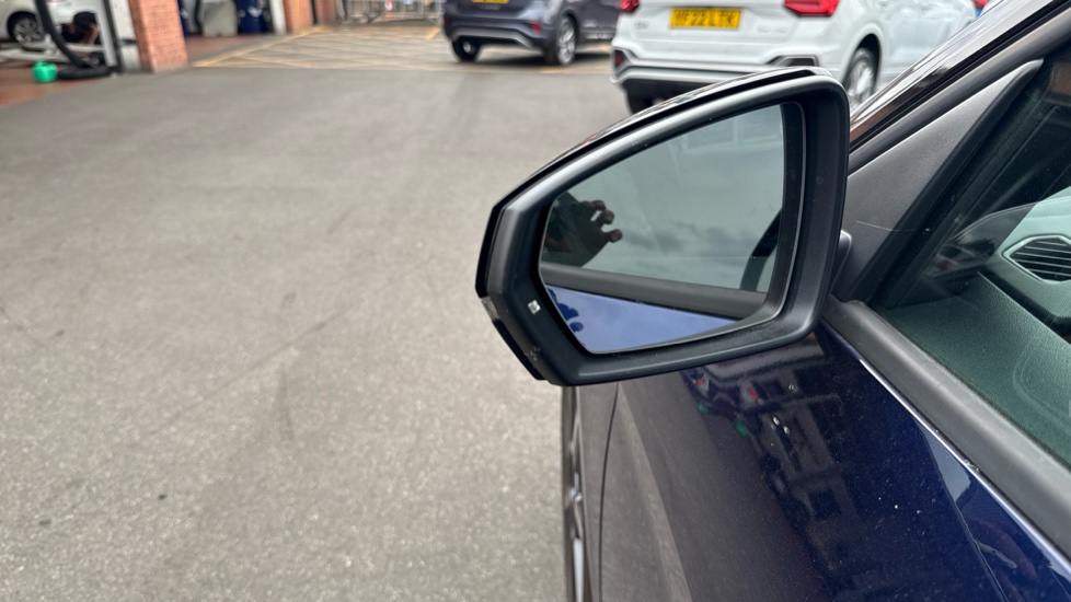 Audi A1 30 TFSI Black Edition 5dr S Tronic Petrol Hatchback - Image 42