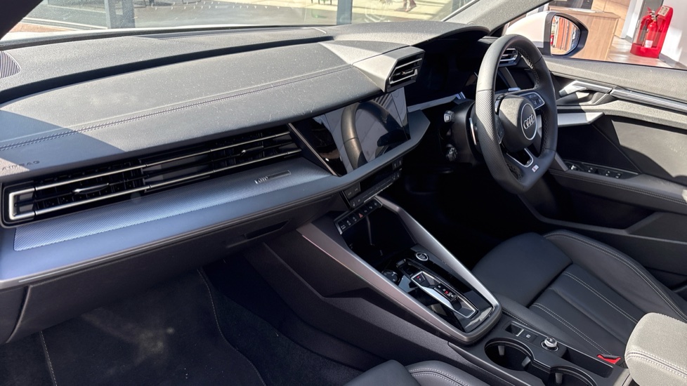 Audi A3 35 TFSI S Line 5dr S Tronic Petrol Hatchback - Image 9